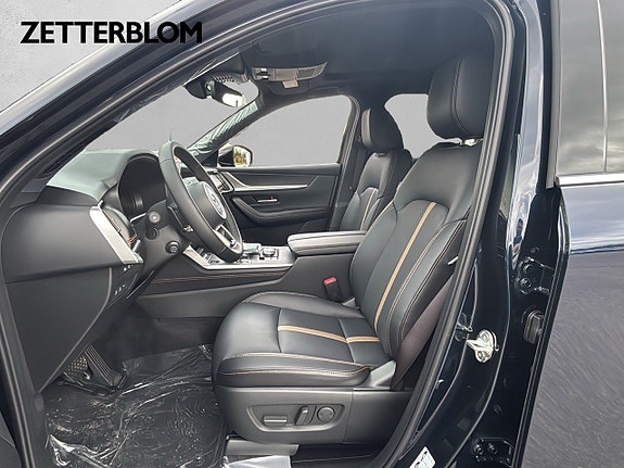 Mazda CX-80 7 of 14