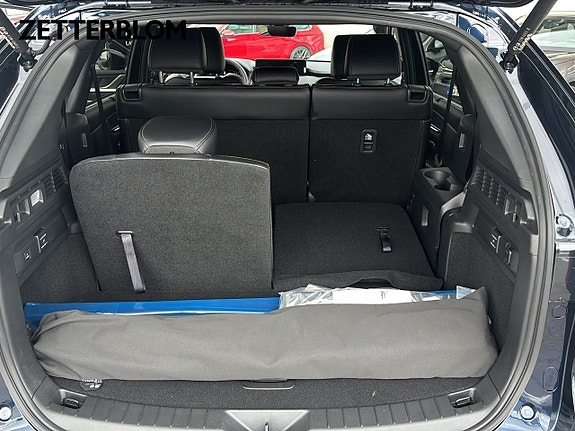 Mazda CX-80 6 of 14
