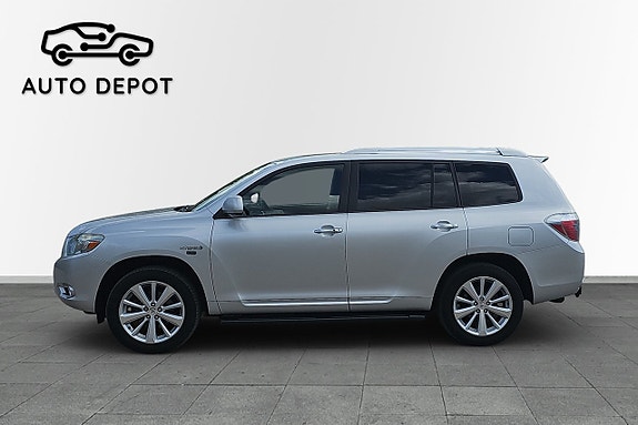 Toyota Highlander 2 of 10