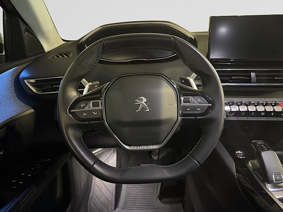 Peugeot 5008 15 of 19