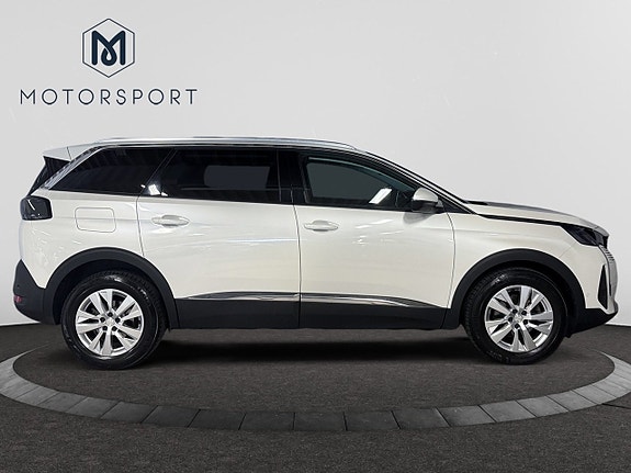 Peugeot 5008 7 of 19