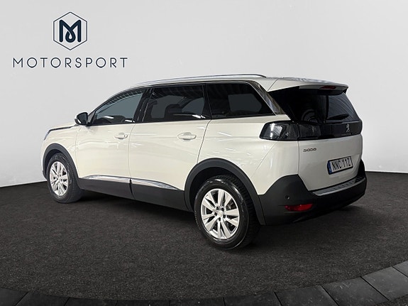 Peugeot 5008 4 of 19