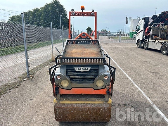 Asfaltsvält Hamm HD10 2 of 6