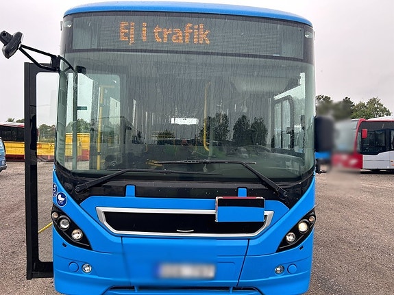Buss VOLVO 8900 BLE 2 of 6