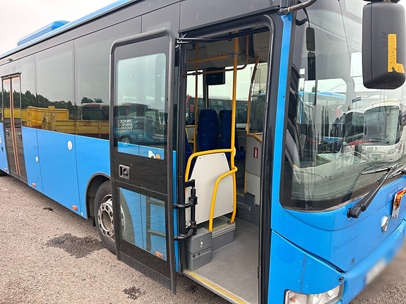 Buss IVECO IRISBUS SFR162/01 3 of 6