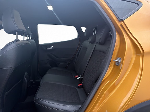 Ford Fiesta 13 of 28