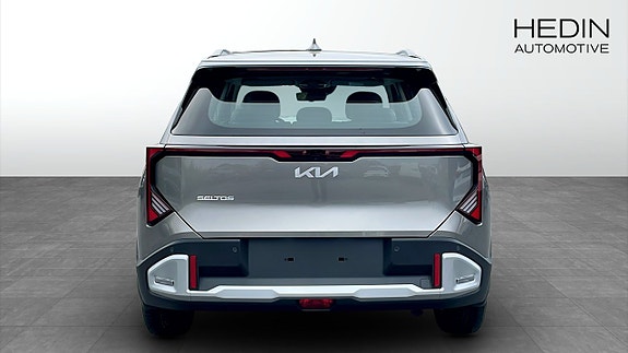 Kia Seltos 7 of 9