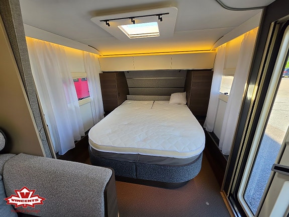 Adria ALPINA 663 PT *Barnkammare *AC 9 of 21