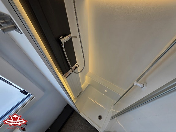 Adria ALPINA 663 PT *Barnkammare *AC 17 of 21