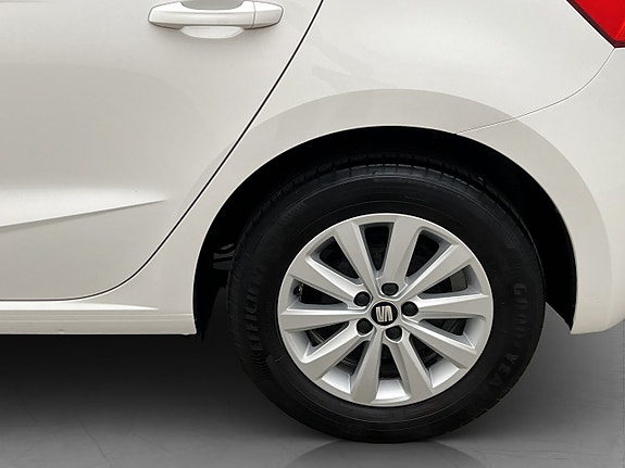 Seat Ibiza 25 of 27