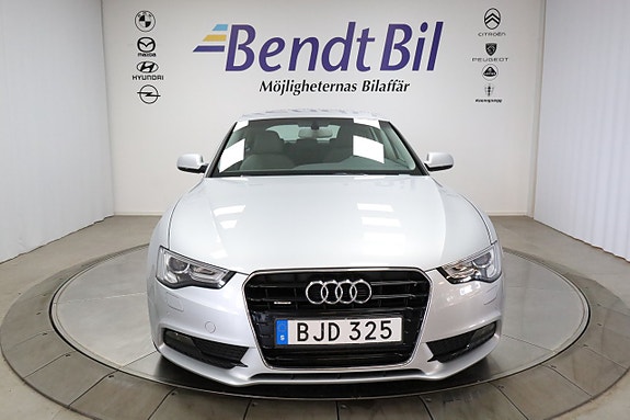 Audi A5 2 of 24
