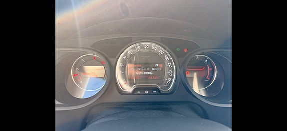 Citroen C5 9 of 16