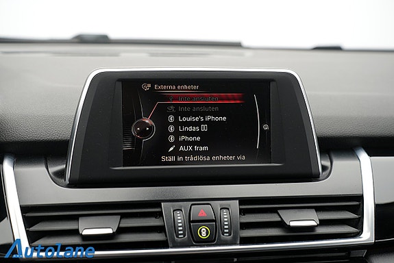 BMW 218d 25 of 30