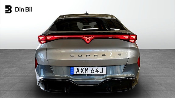 Cupra Tavascan 5 of 12