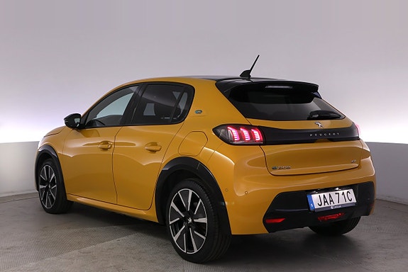 Peugeot e-208 4 of 27