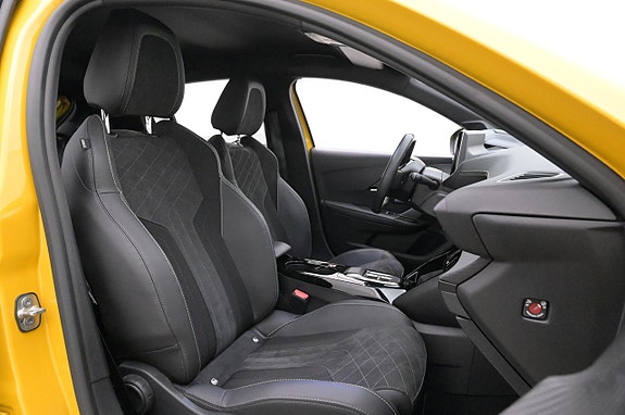 Peugeot e-208 13 of 27