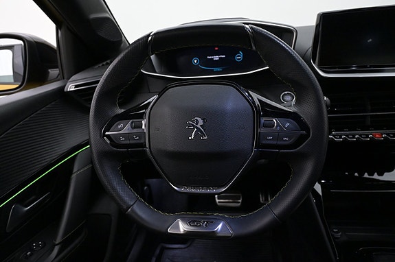 Peugeot e-208 7 of 27