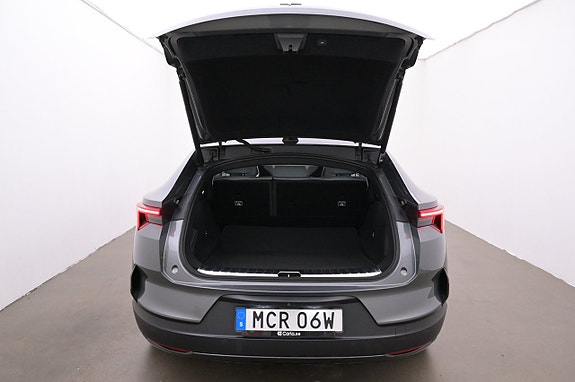 Polestar 4 24 of 27