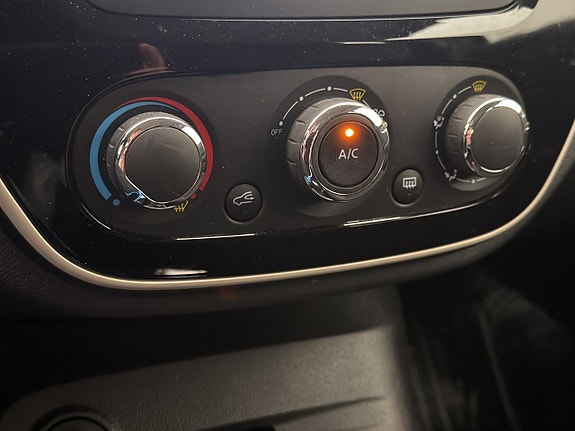 Renault Captur 22 of 30