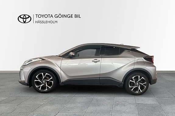 Toyota C-HR 3 of 10