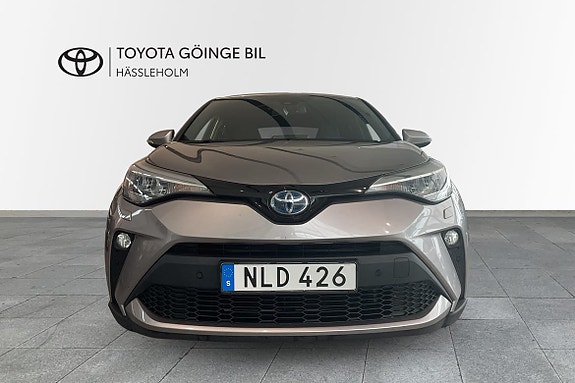 Toyota C-HR 5 of 10