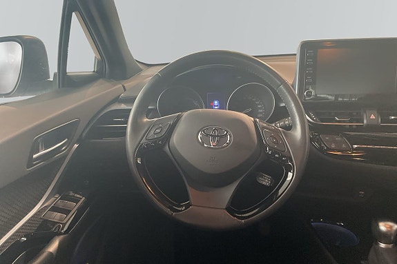 Toyota C-HR 9 of 10