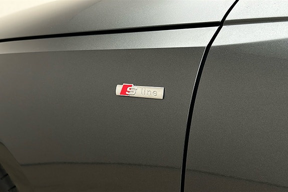 Audi A4 25 of 26
