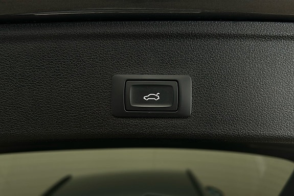 Audi A4 15 of 26