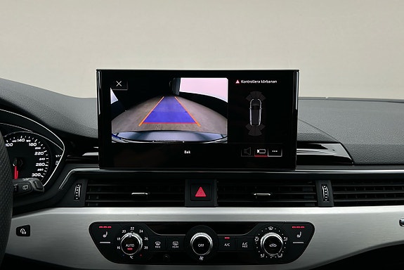 Audi A4 24 of 26