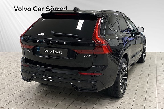 Volvo XC60 5 of 12