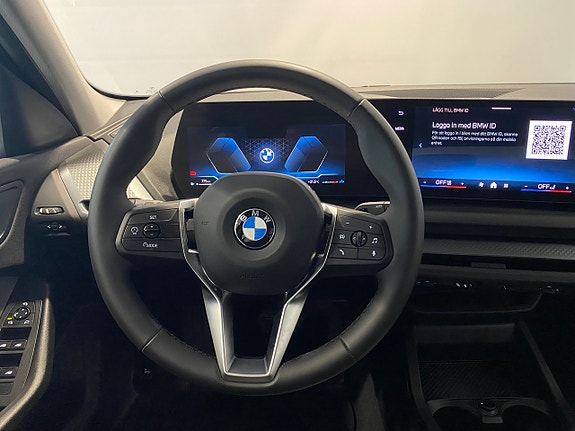 BMW 120 5 of 13