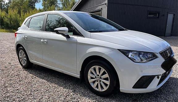 Seat Ibiza 4 of 10