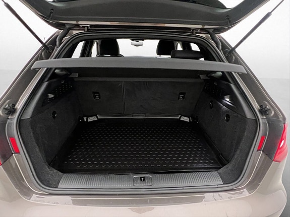 Audi A3 8 of 27