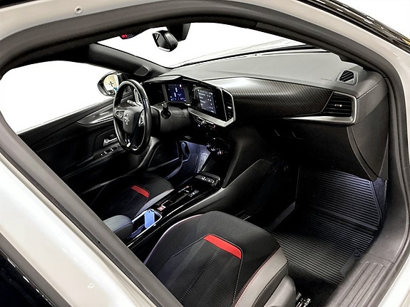 Opel Mokka-e 14 of 19