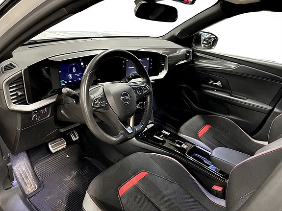 Opel Mokka-e 4 of 19