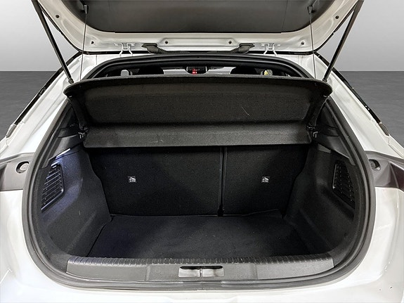 Opel Mokka-e 16 of 19