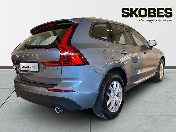 Volvo XC60 8 of 21