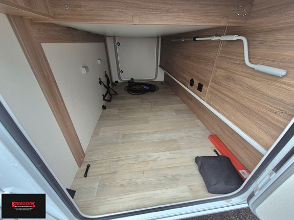 Pilote P 746 *Hydraulben * AC *Queenbed 14 of 16