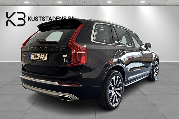 Volvo XC90 3 of 24