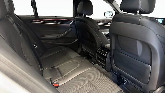 BMW 520 5 of 10