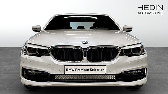 BMW 520 8 of 10