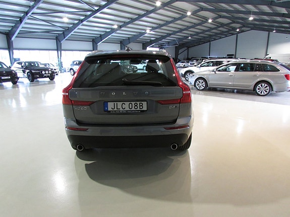 Volvo XC60 6 of 21