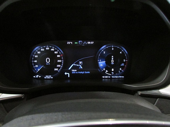 Volvo XC60 18 of 21