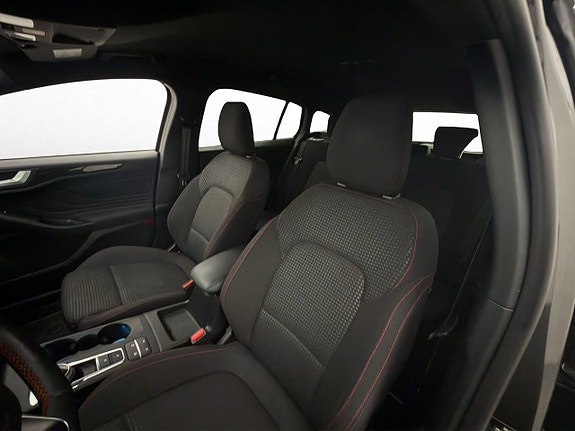 Ford Focus 10 of 30