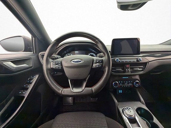 Ford Focus 12 of 30