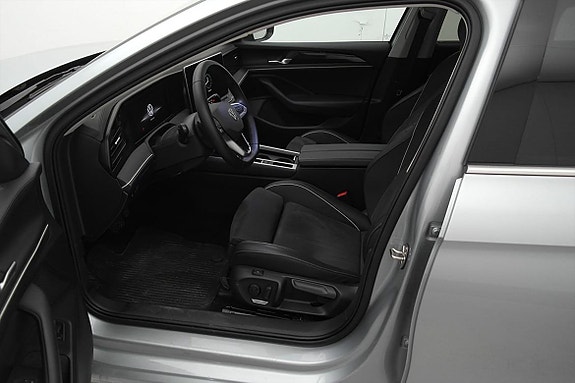 Volkswagen Passat 23 of 23