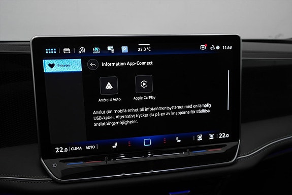 Volkswagen Passat 16 of 23