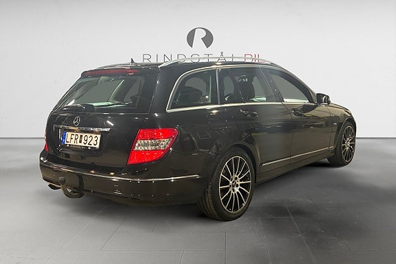 Mercedes-Benz C180 7 of 17
