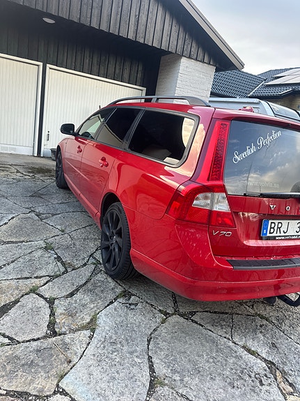 Volvo V70 4 of 9