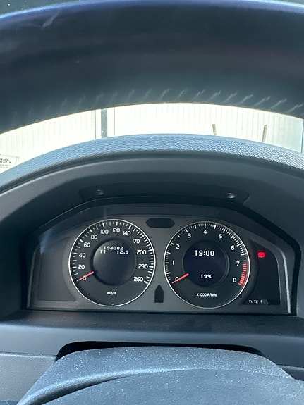 Volvo V70 8 of 9